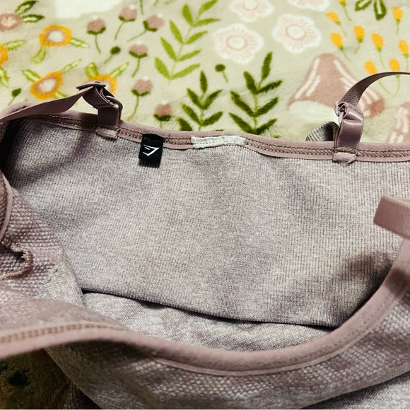 🌸Gymshark Bra & Biker Shorts Set - Picture 12 of 12